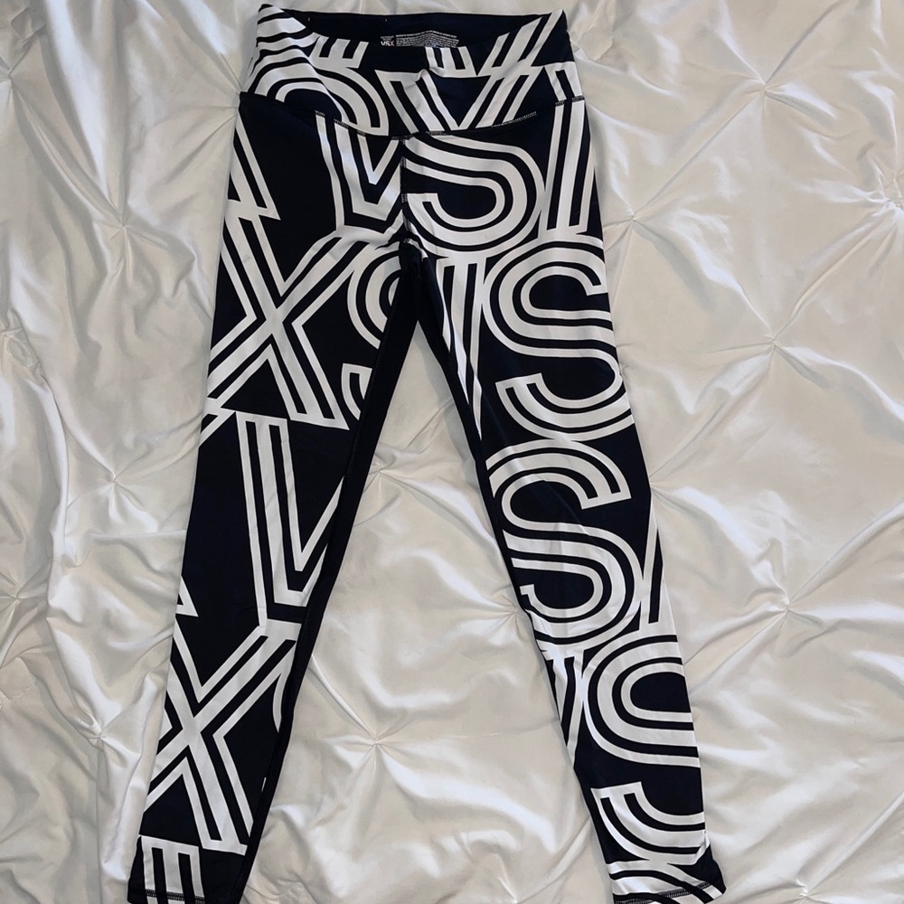 VS sport leggings